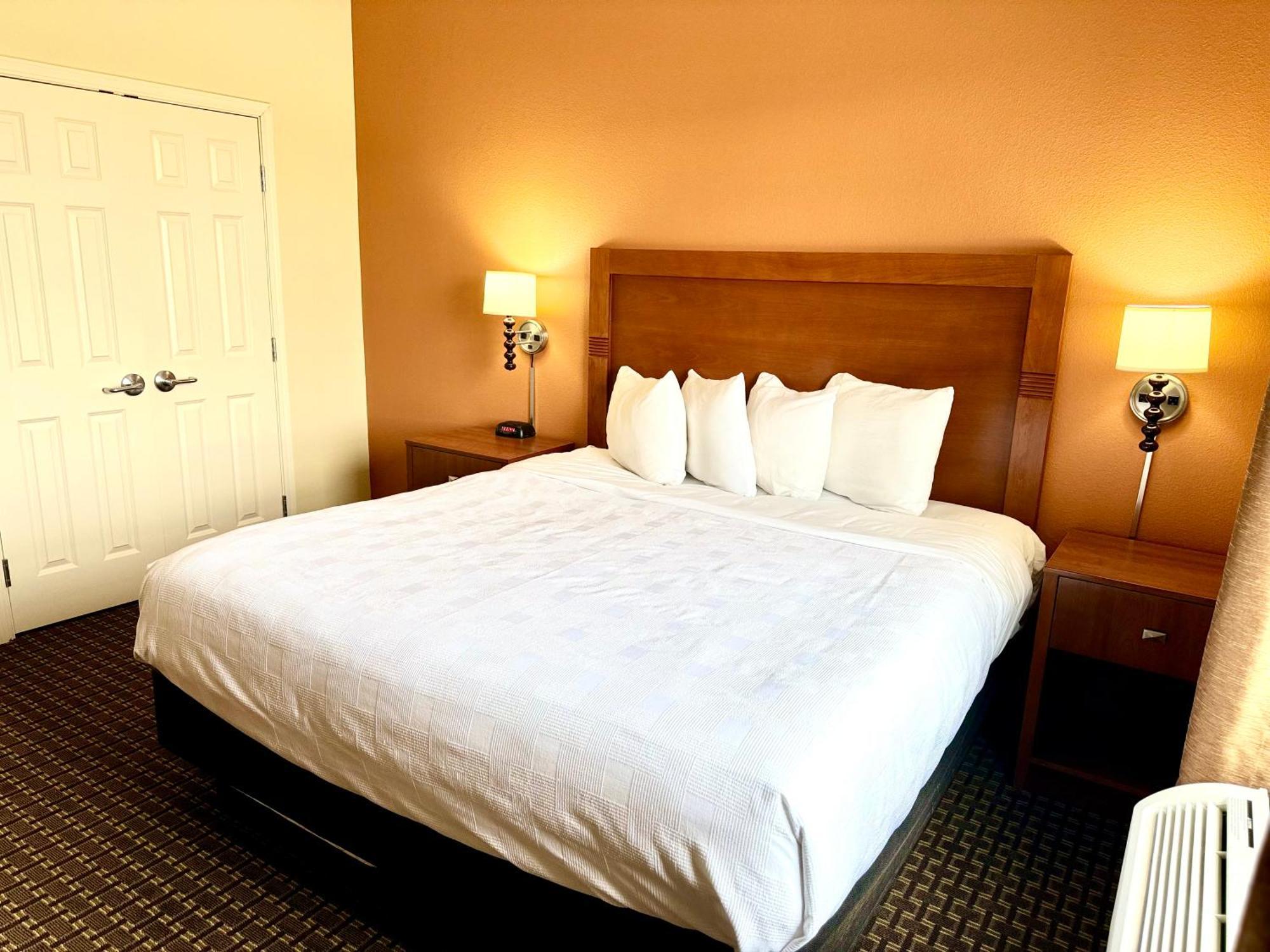 Mainstay Suites Tioga Zewnętrze zdjęcie
